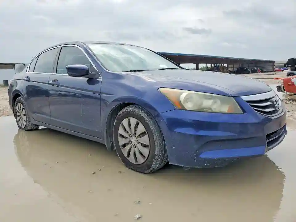 1HGCP2F37CA025600 2012 HONDA ACCORD-3