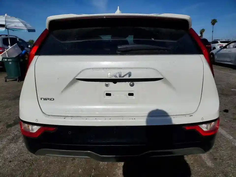 KNDCR3L1XR5096082 2024 KIA NIRO-5
