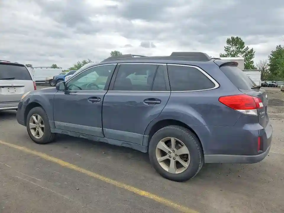 4S4BRBCC7D3311179 2013 SUBARU OUTBACK-1