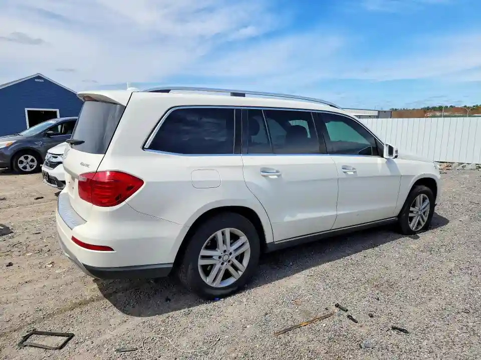 4JGDF6EEXFA517750 2015 MERCEDES-BENZ GL-CLASS-2