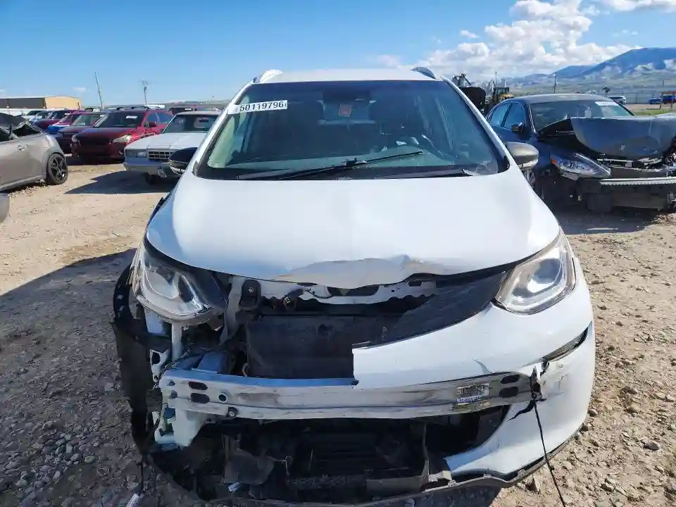 1G1FX6S07H4181536 2017 CHEVROLET BOLT-4