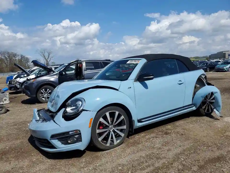 3VW7T7AT1FM801871 2015 VOLKSWAGEN BEETLE-0