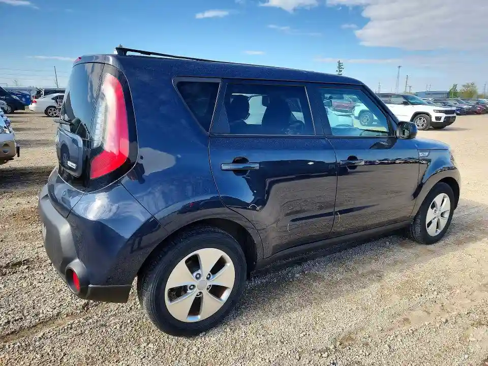 KNDJP3A55F7199087 2015 KIA SOUL-2