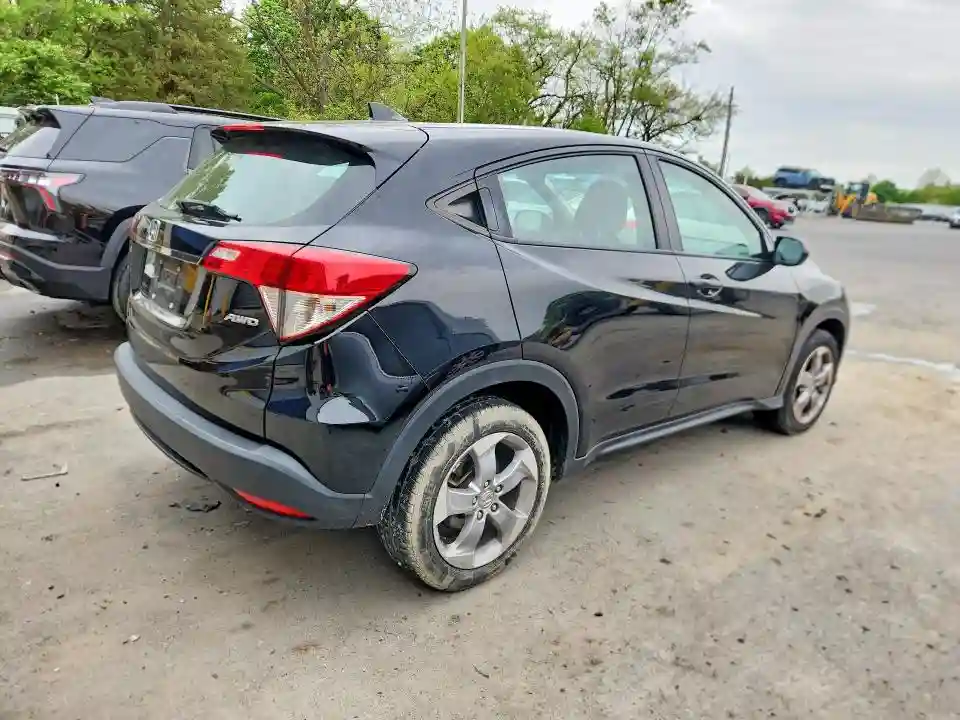 3CZRU6H35KG704295 2019 HONDA HR-V-2