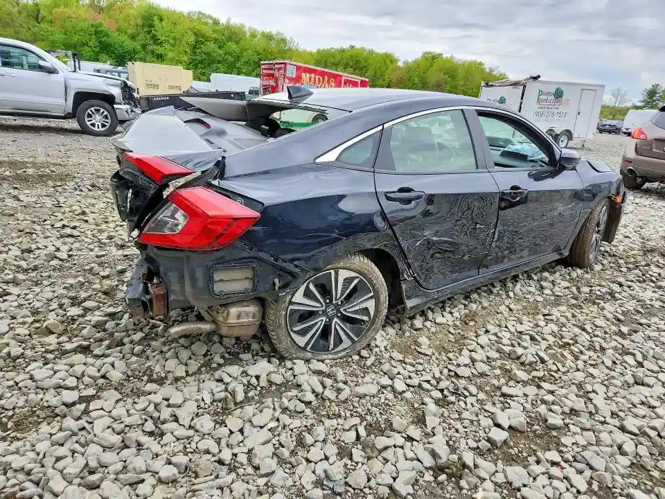 JHMFC1F35JX026917 2018 HONDA CIVIC-2