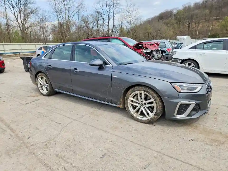 WAUEAAF42NN007087 2022 AUDI A4-3