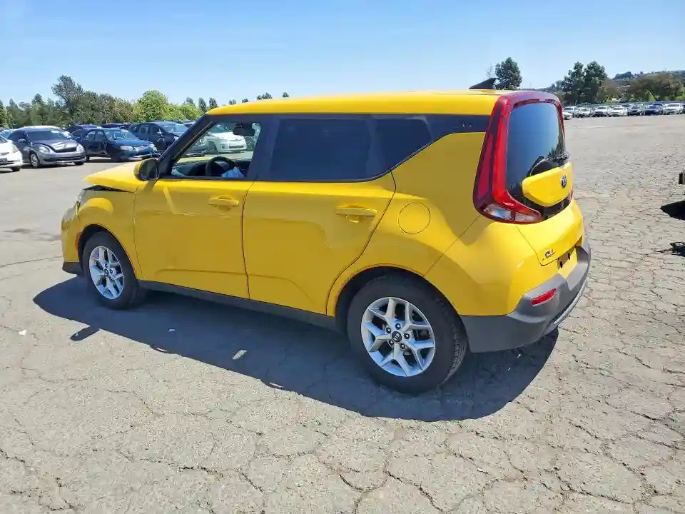 KNDJ23AU8L7092696 2020 KIA SOUL-1
