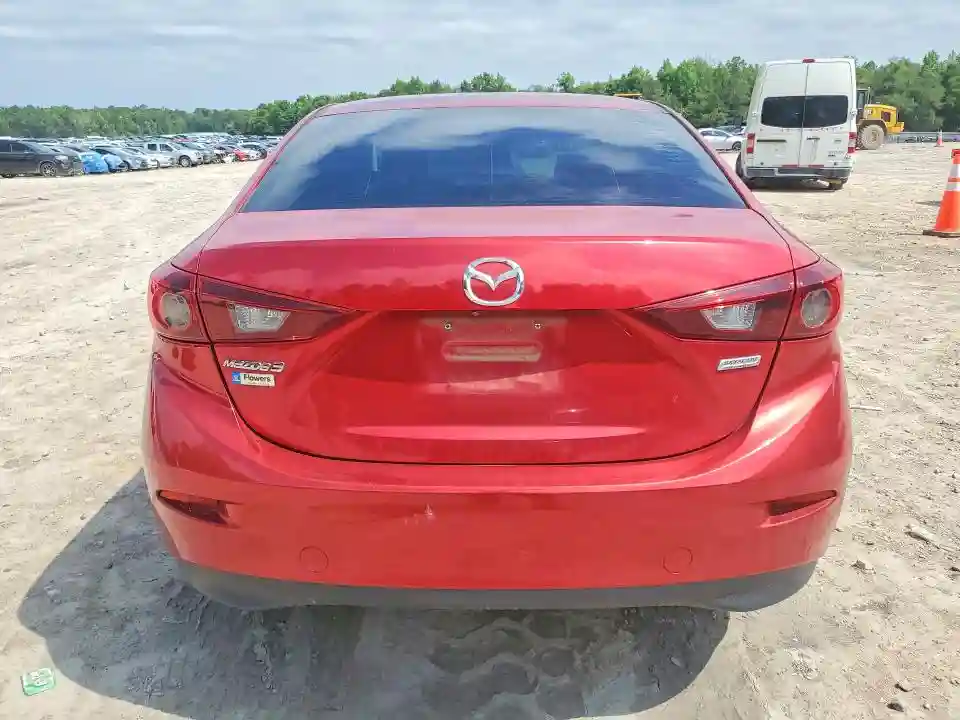 3MZBN1U73JM164295 2018 MAZDA 3-5