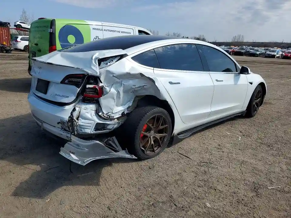 5YJ3E1EC5LF643618 2020 TESLA MODEL 3-2