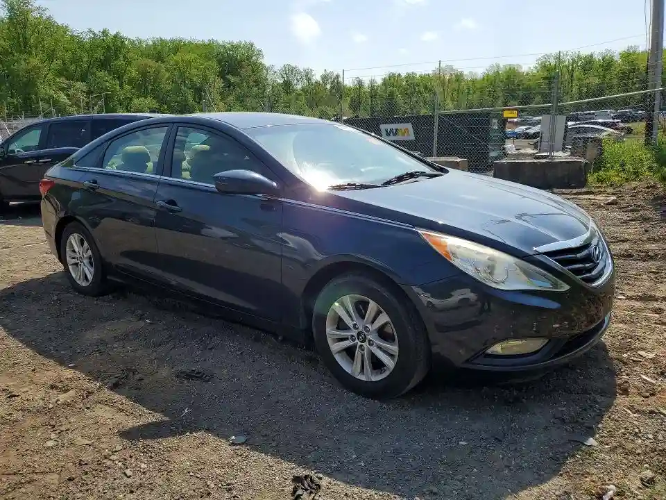 5NPEB4AC6DH629576 2013 HYUNDAI SONATA-3
