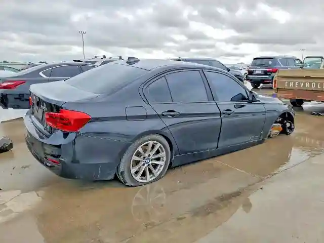 WBA8A9C57JAH13601 2018 BMW 3 SERIES-2