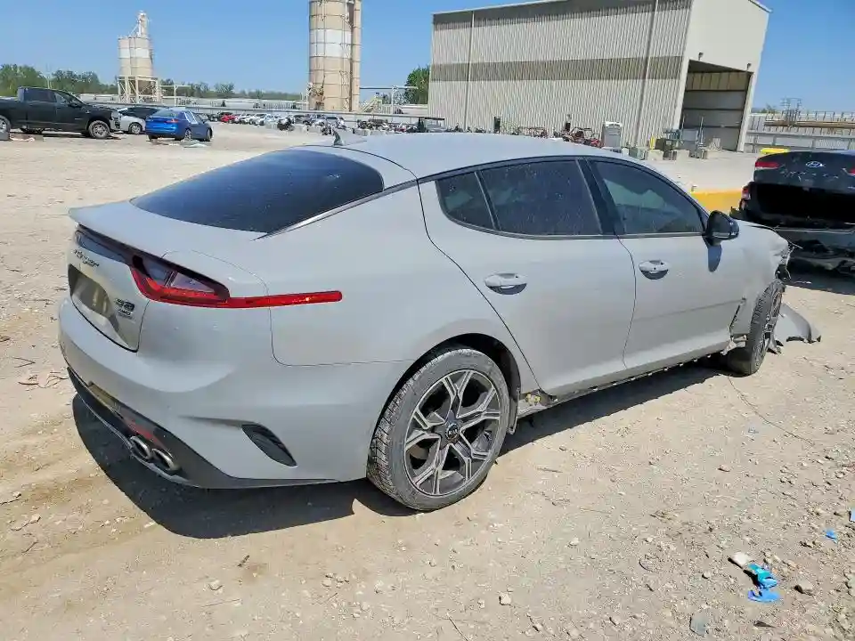 KNAE15LA6M6094986 2021 KIA STINGER-2