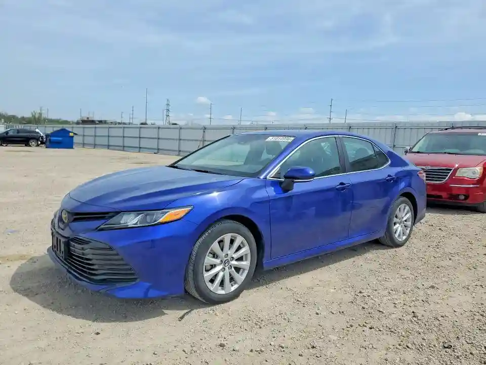 4T1B11HK5JU606143 2018 TOYOTA CAMRY-0