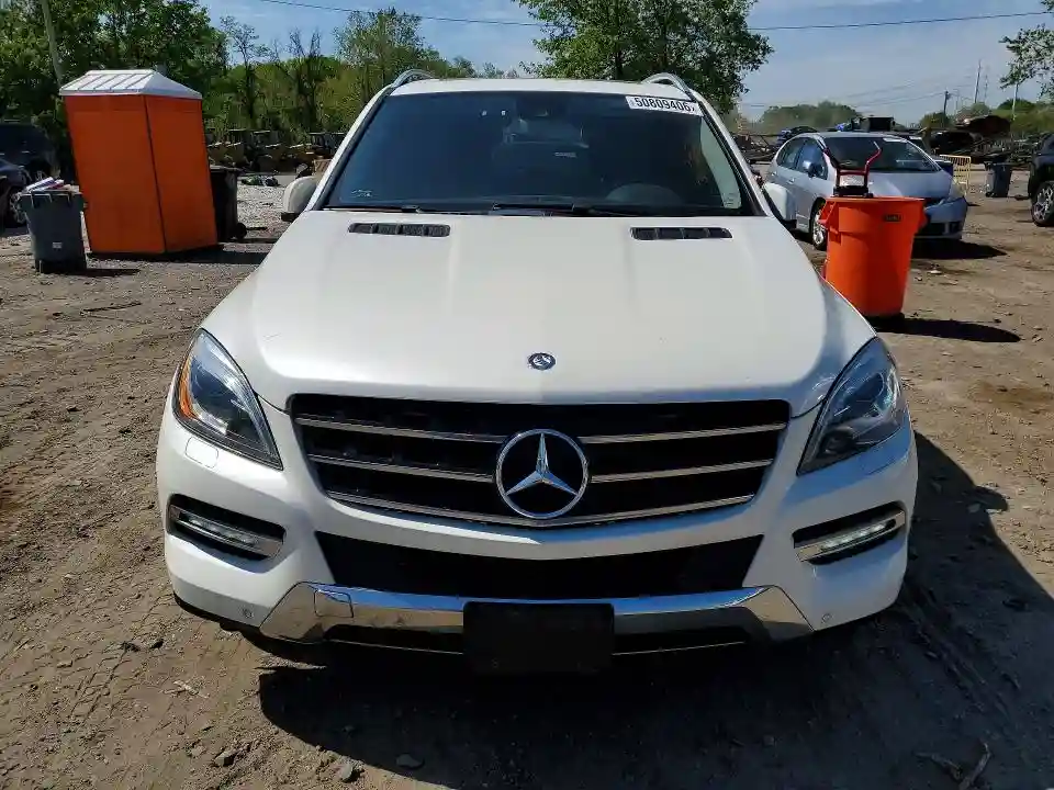 4JGDA5HB6DA137621 2013 MERCEDES-BENZ M-CLASS-4