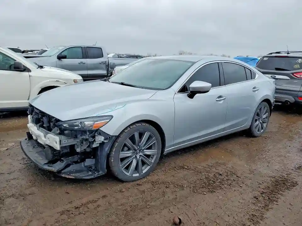 JM1GL1VMXJ1307369 2018 MAZDA 6-0