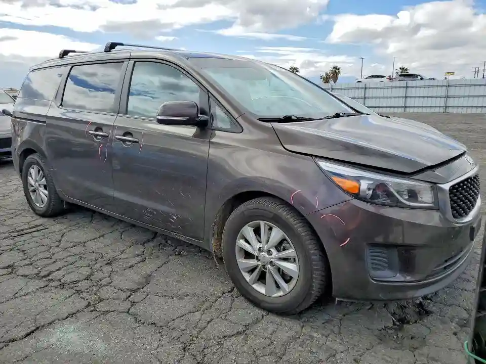 KNDMB5C10G6182478 2016 KIA SEDONA-3