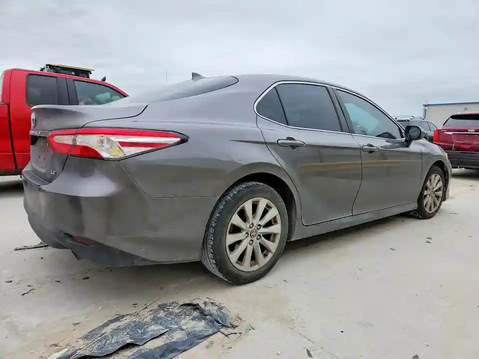 4T1C11AK2LU998676 2020 TOYOTA CAMRY-2