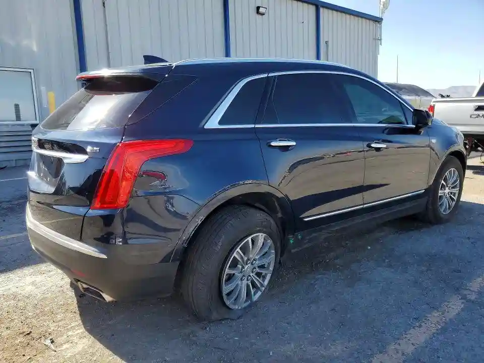 1GYKNBRS2HZ233454 2017 CADILLAC XT5-2