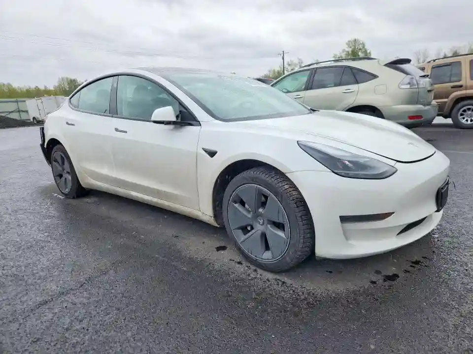 5YJ3E1EAXPF590340 2026 TESLA MODEL 3-3