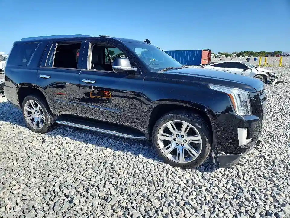 1GYS3BKJ4LR280081 2020 CADILLAC ESCALADE-3
