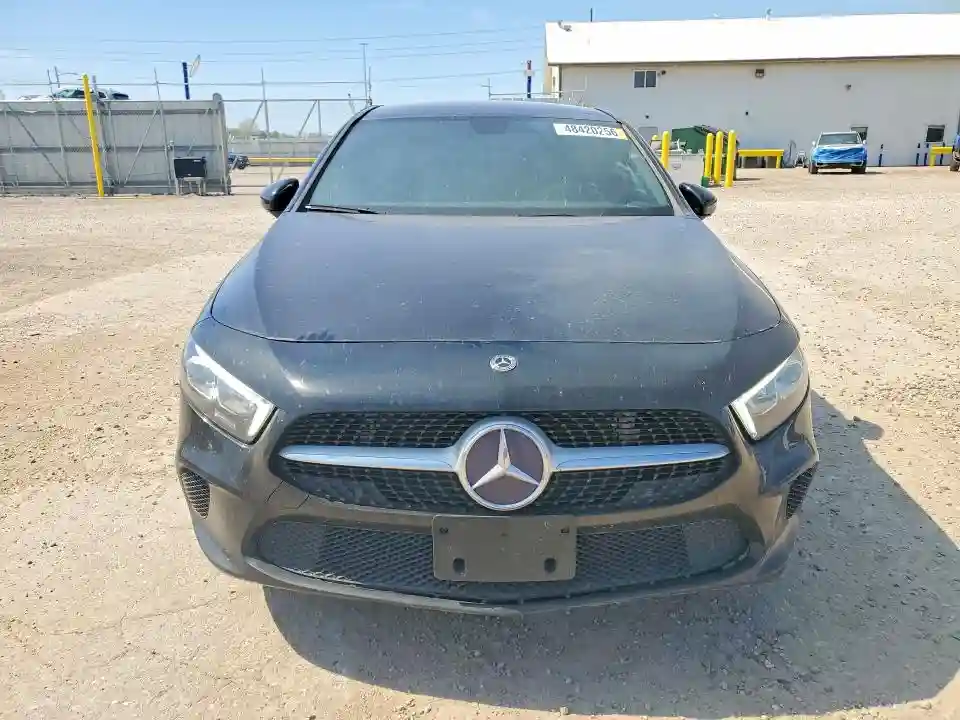 WDD3G4FB7KW013472 2019 MERCEDES-BENZ A-CLASS-4