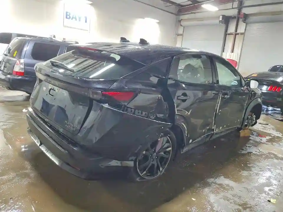 JN1DF0CD2PM701451 2023 NISSAN ALL OTHER-2