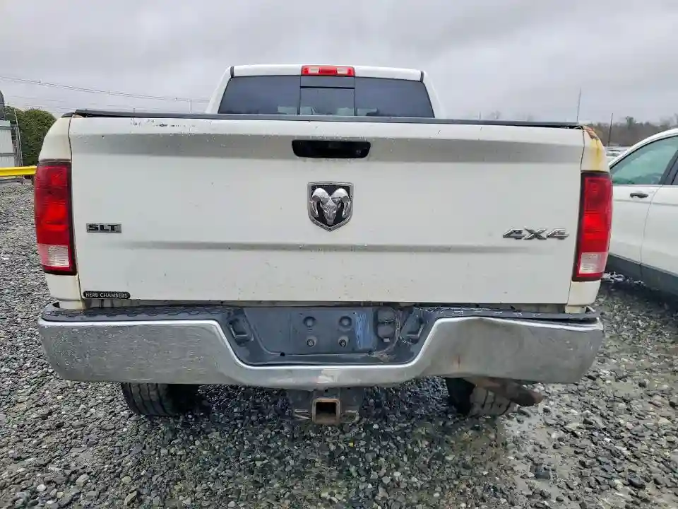 3C6TR5DT1FG576387 2015 RAM 2500-5