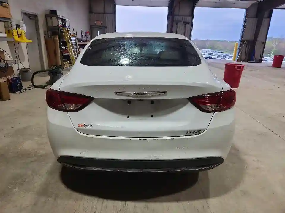 1C3CCCAB3GN127882 2016 CHRYSLER 200-5