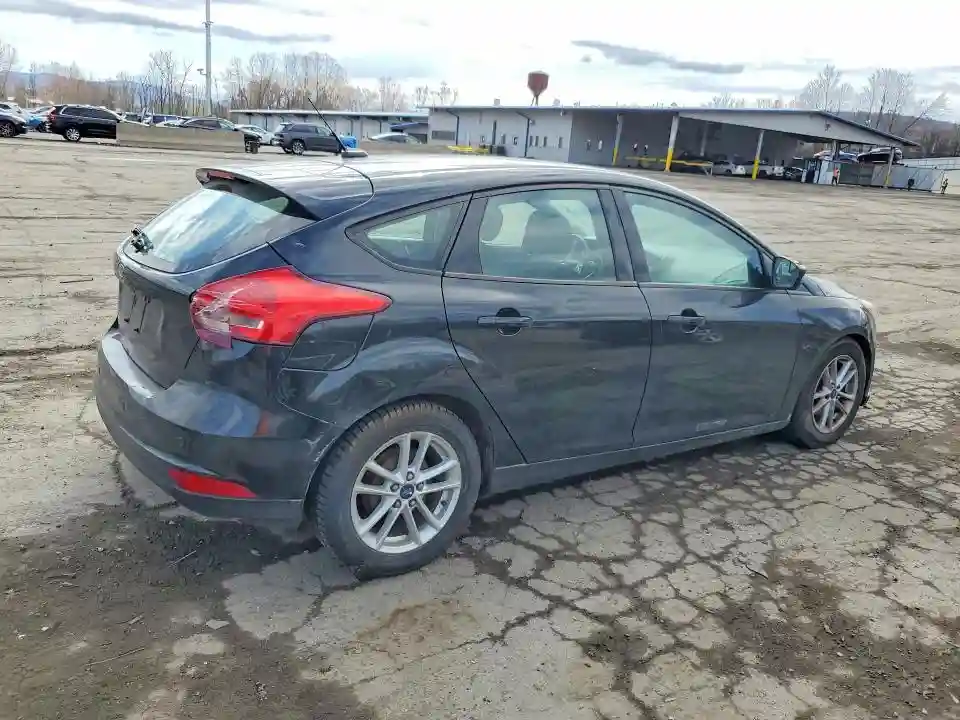 1FADP3K22FL276951 2015 FORD FOCUS-2