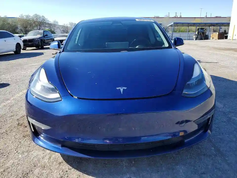 5YJ3E1EB4MF995484 2021 TESLA MODEL 3-4