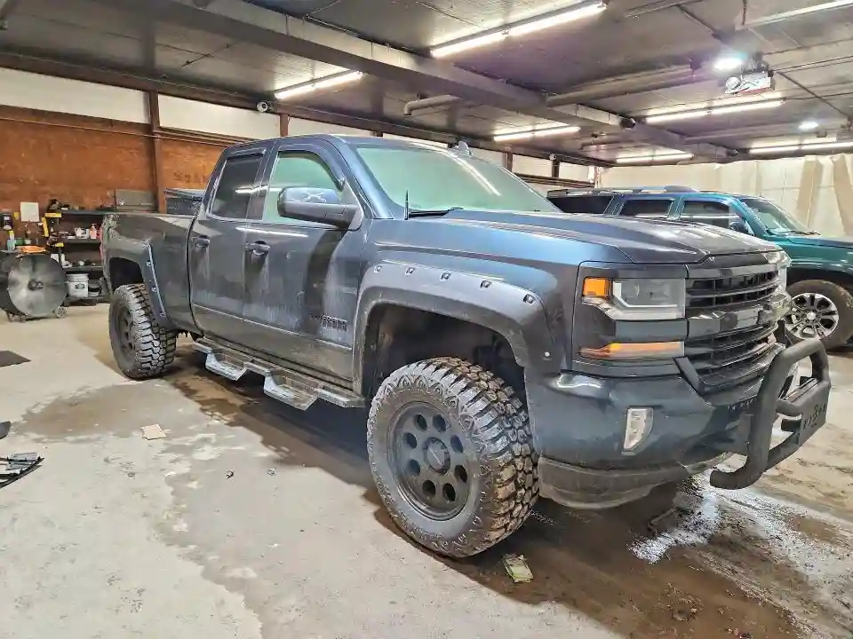 1GCVKREC5HZ252468 2017 CHEVROLET SILVERADO-3