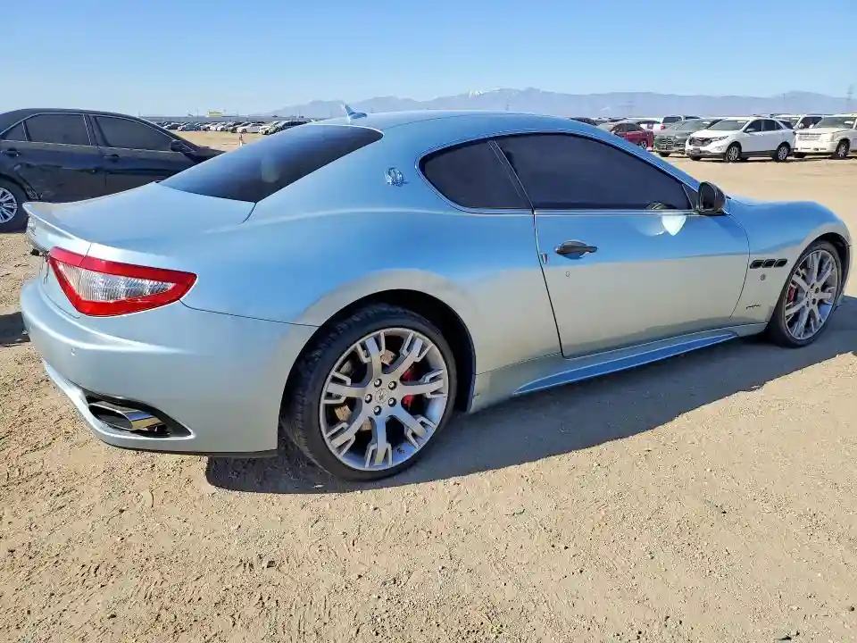 ZAM45KLA0B0056330 2011 MASERATI ALL OTHER-2
