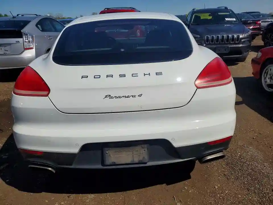 WP0AA2A79EL013649 2014 PORSCHE PANAMERA-5
