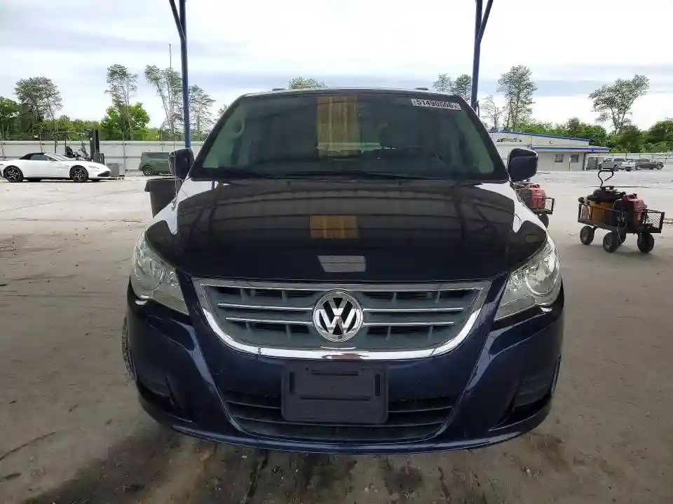 2C4RVABG6DR725106 2013 VOLKSWAGEN ROUTAN-4