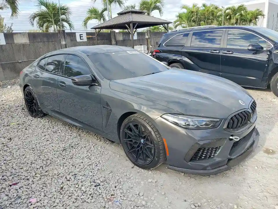 WBSGV0C07PCK80559 2023 BMW M8-3