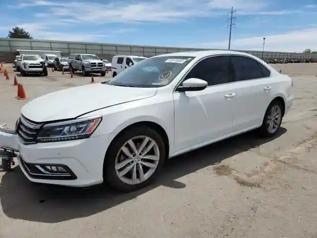 1VWBA7A35JC030101 2018 VOLKSWAGEN PASSAT-0