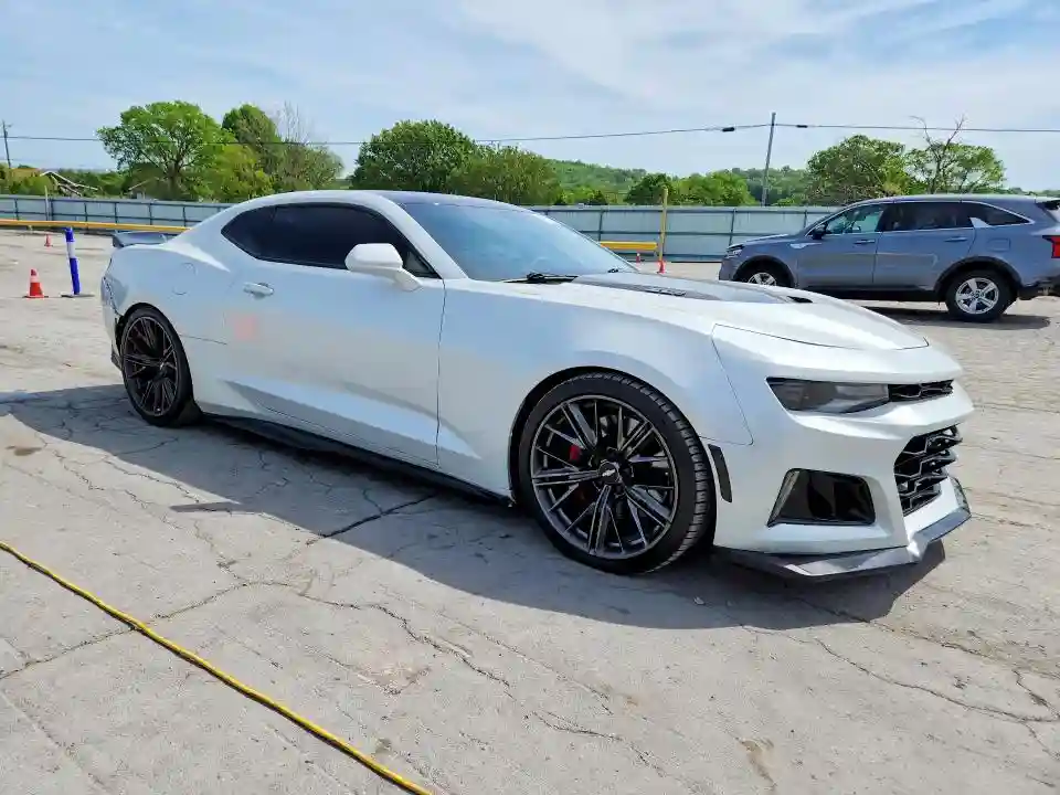 1G1FK1R65J0126205 2018 CHEVROLET CAMARO-3