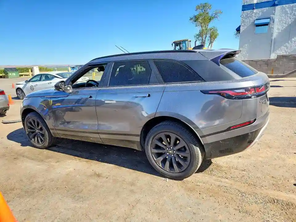 SALYL2RV3JA750310 2018 LAND ROVER RANGEROVER-1
