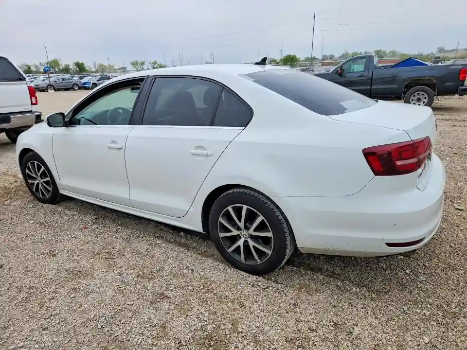3VWDB7AJ4JM251305 2018 VOLKSWAGEN JETTA-1