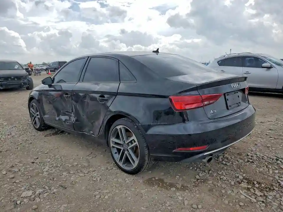 WAUBEGFF9K1016576 2019 AUDI A3-1