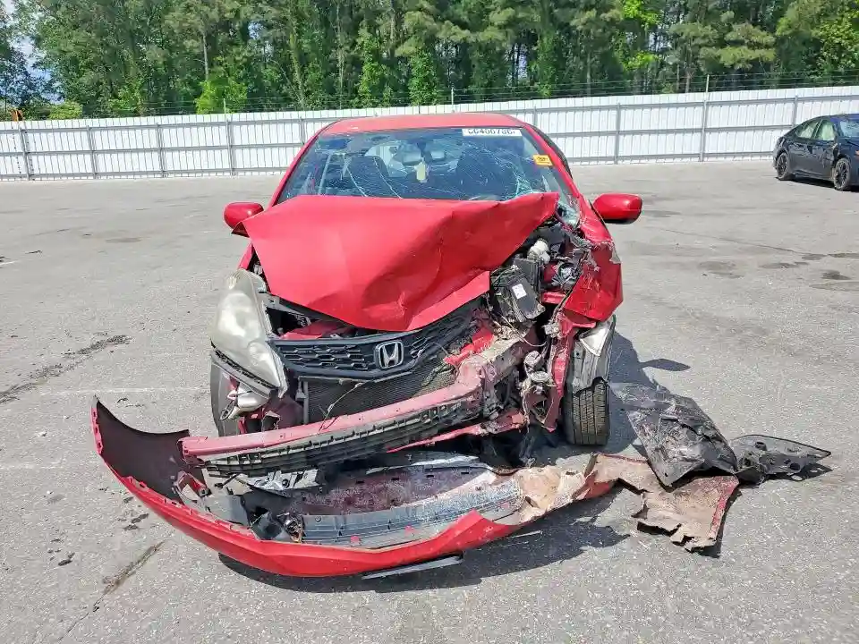 JHMGE8H51DC066722 2013 HONDA FIT-4