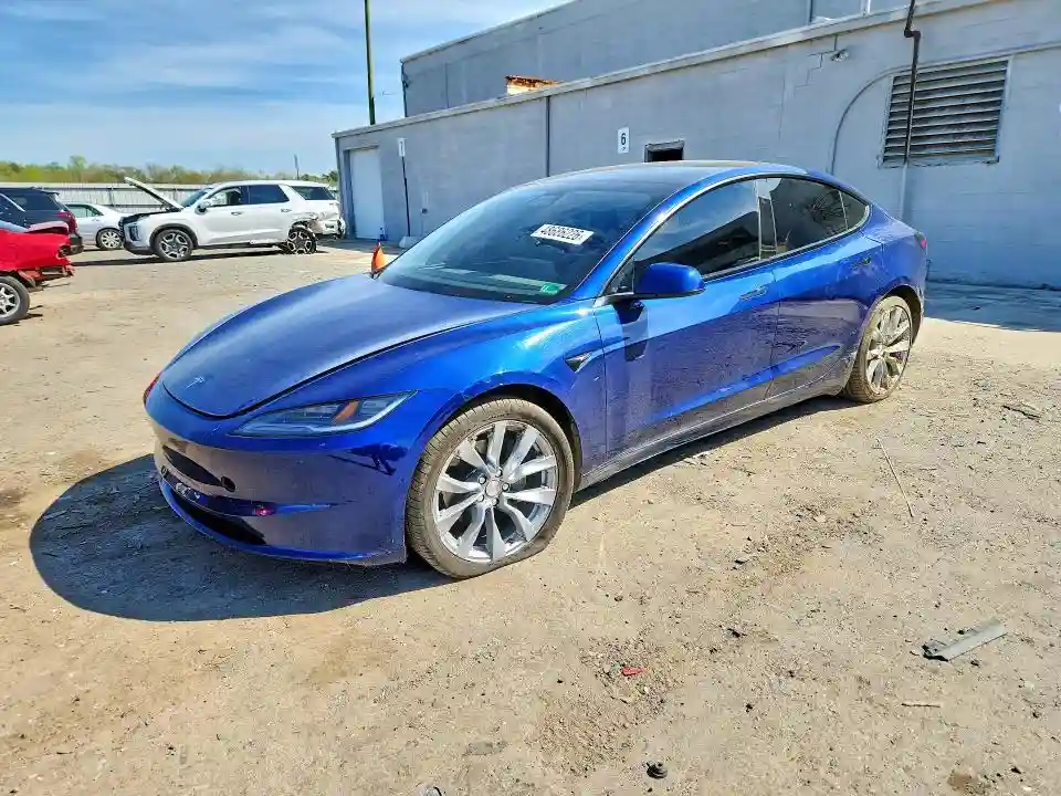 5YJ3E1EB2SF926838 2025 TESLA MODEL 3-0