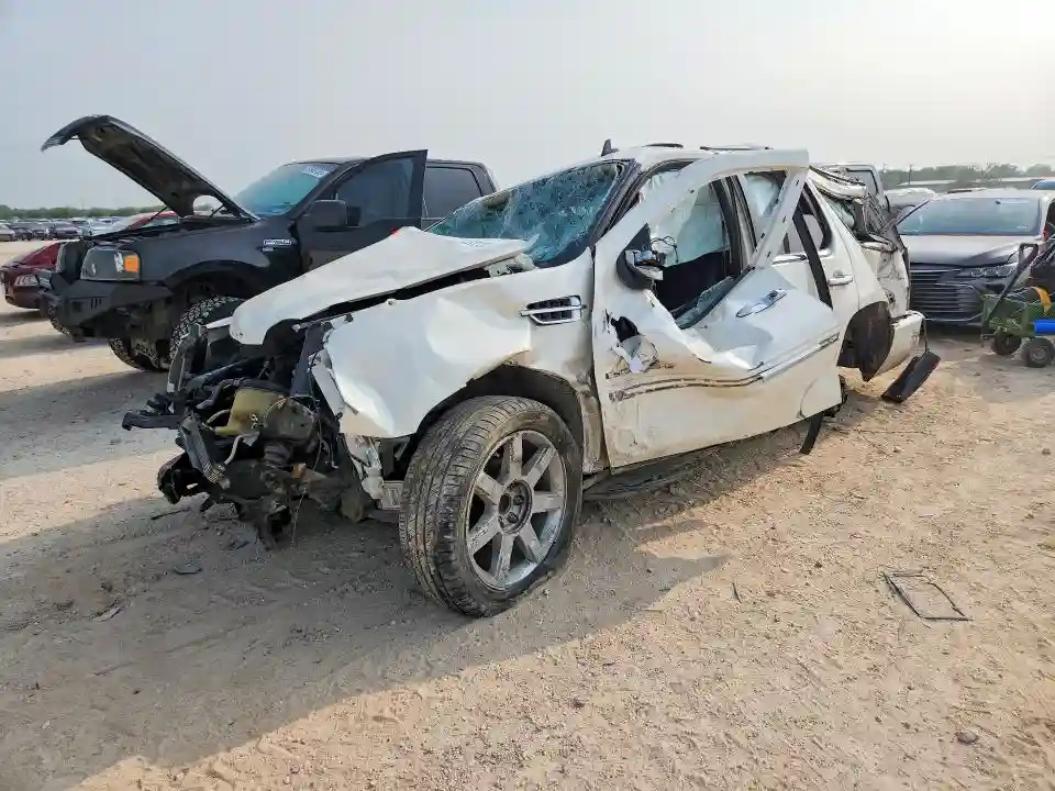 1GYS3BEF4ER220974 2014 CADILLAC ESCALADE-0