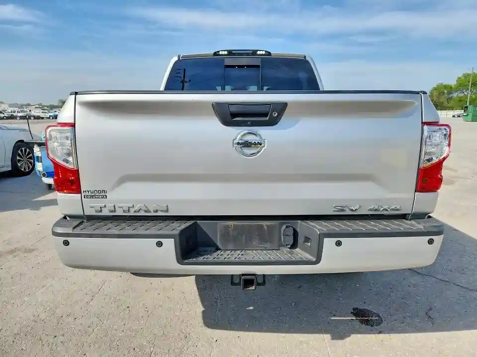 1N6AA1E54HN500685 2017 NISSAN TITAN-5