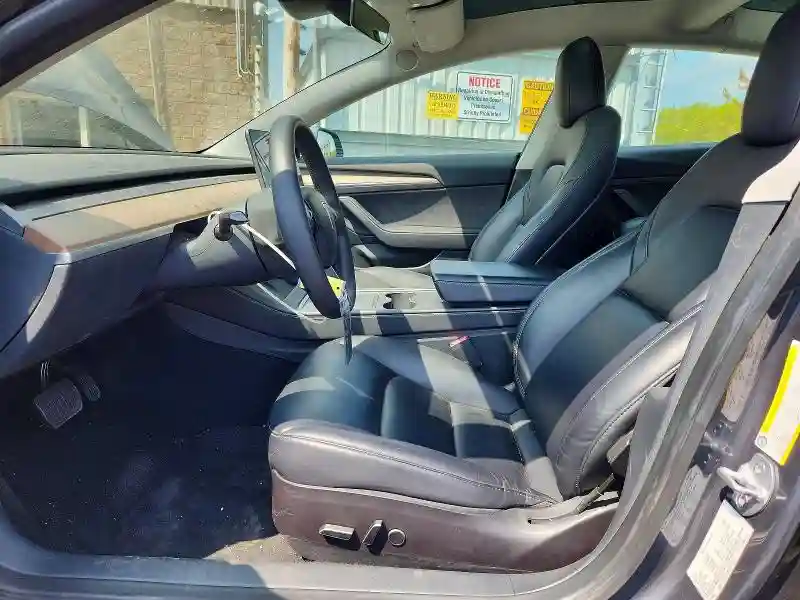 5YJ3E1EA3PF446922 2023 TESLA MODEL 3-0
