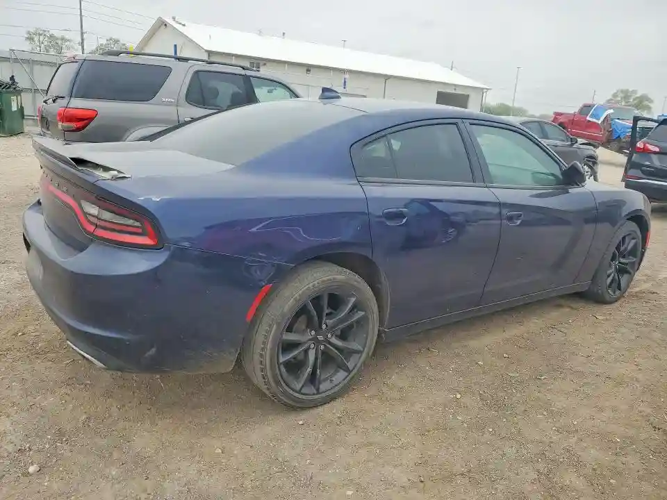 2C3CDXHG4HH620499 2017 DODGE CHARGER-2