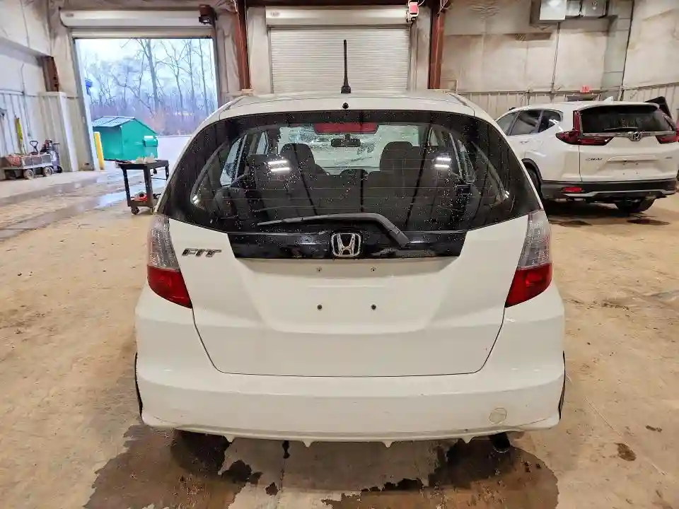 JHMGE8G38DC024984 2013 HONDA FIT-5