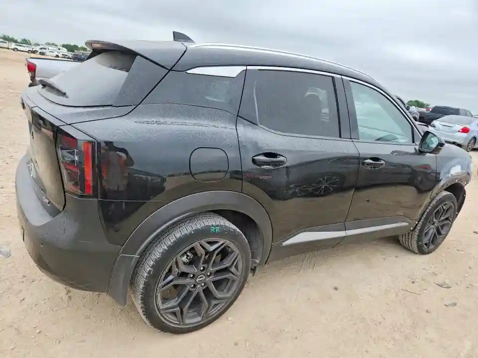 3N8AP6DA9SL369309 2025 NISSAN KICKS-2