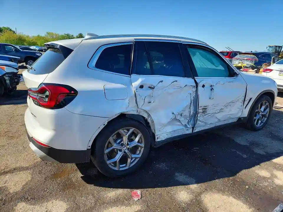 5UX53DP02N9M50549 2022 BMW X3-2