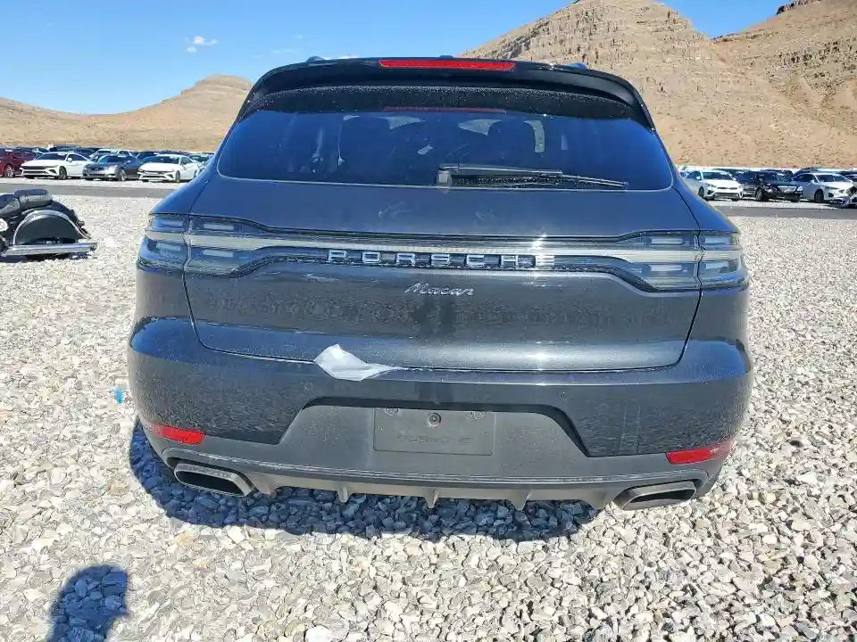 WP1AA2A51KLB03807 2019 PORSCHE MACAN-5